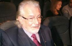 محكمة جنح أول أكتوبر تحكم اليوم على حسين فهمى بتهمة سب محمود قابيل