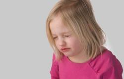 7 أسباب وراء شعور طفلك بحرقة المعدة تعرفى عليها