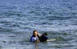 بالصور..غرق طفل وفقدان 13 شخصا فى بحر إيجة بعد إنقلاب قارب مهاجرين