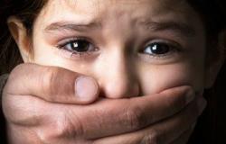 والدة طفلة تعرضت لمحاولة اغتصاب بإحدى المدارس: "الحمد الله بنتى سليمة"