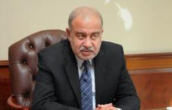 شريف إسماعيل يبحث مع وزيرى الداخلية والسياحة عمليات تأمين المناطق الأثرية