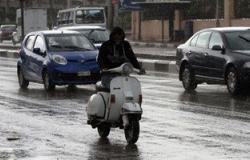 بالصور.. موجة من الطقس السيئ وأمطار غزيرة تضرب القاهرة والمحافظات