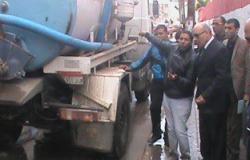 محافظة بنى سويف تدفع بسيارات لشفط مياه الأمطار من الشوارع