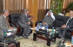 محافظ الاسماعيلية يستقبل ممثل السفارة الكويتية والمدير العام لمنظومة "عين"