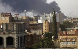 اشتباكات فى تعز اليمنية وقصف للطائرات يسفر عن مقتل 31 من الميليشيات