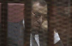 صفحة "آسف يا ريس": مبارك تناول القهوة فى القفص "بسبب وعكة صحية"