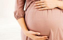 دراسة: الناجيات من السرطان فى مرحلة الطفولة يمكنهن الحمل والإنجاب