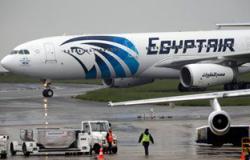 فنانون وإعلاميون يواصلون دعم شركة "مصر للطيران" بعد حادثة الطائرة المنكوبة