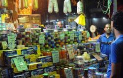 بالصور.. إقبال كثيف على أسواق الإسكندرية فى اليوم الأول من شهر رمضان