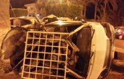 إصابة 6 اشخاص بسبب انقلاب سيارة ربع نقل بالوادى الجديد