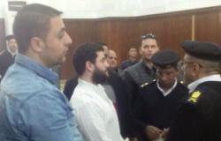 وصول نجل "مرسى" معهد الأمناء لحضور محاكمته وقيادات الإخوان بـ"فض رابعة"