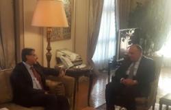 وزير الخارجية يستقبل عدنان أمين مدير عام الوكالة الدولية للطاقة المتجددة